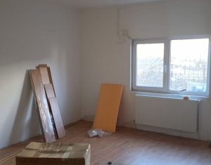 Apartament, 39 mp, finisat, la curte comuna, Dambul Rotund