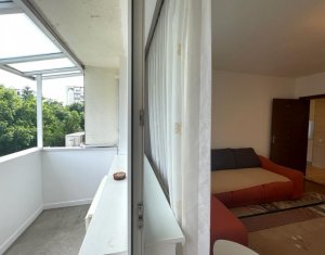 Appartement 3 chambres à louer dans Cluj-napoca, zone Gheorgheni