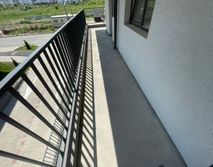 Appartement 3 chambres à vendre dans Floresti