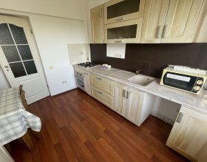 , 70m2 dans Cluj-napoca, zone Plopilor