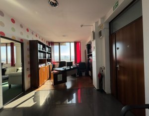 Apartament 4 camere, ultrafinisat, mobilat pentru birou, panorama unica ! 