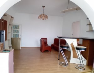 Ház 5 szobák kiadó on Cluj-napoca, Zóna Iris