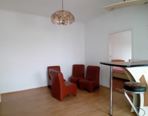 Ház 5 szobák kiadó on Cluj-napoca, Zóna Iris