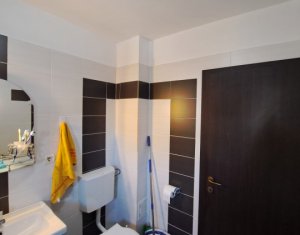 Lakás 2 szobák eladó on Floresti