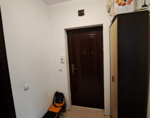 Lakás 2 szobák eladó on Floresti