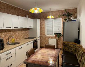 Appartement 3 chambres à vendre dans Cluj-napoca, zone Zorilor