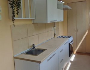 Apartament 2-3 camere, balcon mare, etaj 1, Gheorgheni