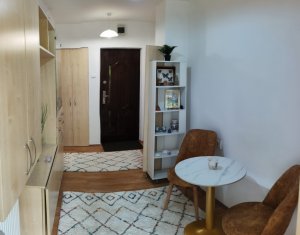 Apartament 2-3 camere, balcon mare, etaj 1, Gheorgheni