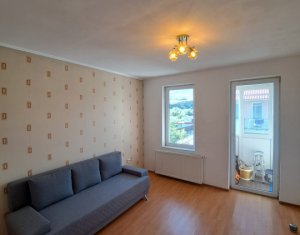 Lakás 2 szobák eladó on Floresti