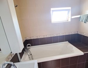 Lakás 2 szobák eladó on Floresti