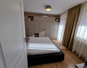 Maison 4 chambres à vendre dans Floresti