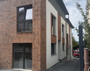 , 134m2 dans Cluj-napoca, zone Zorilor