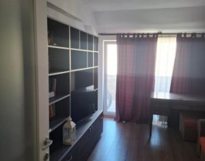 Lakás 2 szobák eladó on Floresti