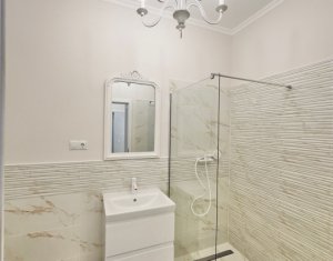 Appartement 3 chambres à vendre dans Floresti