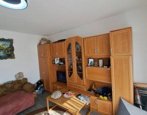 Apartment 1 rooms for sale in Floresti