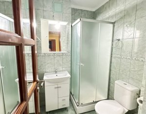 Appartement 4 chambres à louer dans Cluj-napoca, zone Marasti