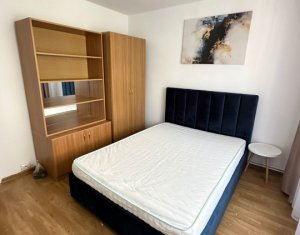 Appartement 4 chambres à louer dans Cluj-napoca, zone Marasti