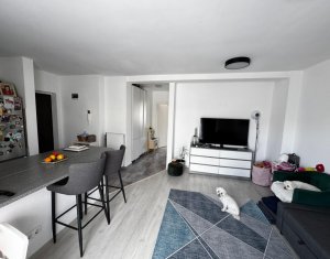 , 43m2 dans Floresti