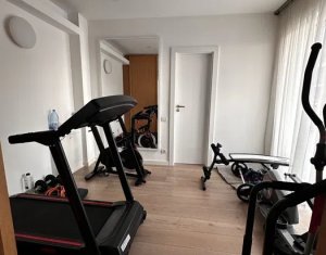 Appartement 5 chambres à vendre dans Cluj-napoca, zone Buna Ziua