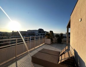 Appartement 5 chambres à vendre dans Cluj-napoca, zone Buna Ziua