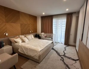 Appartement 5 chambres à vendre dans Cluj-napoca, zone Buna Ziua