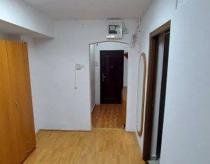 Lakás 3 szobák kiadó on Cluj-napoca, Zóna Manastur