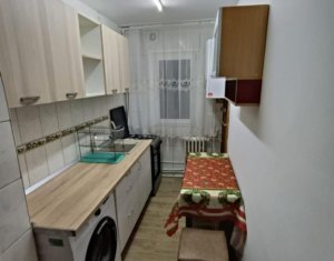 Appartement 3 chambres à louer dans Cluj-napoca, zone Manastur
