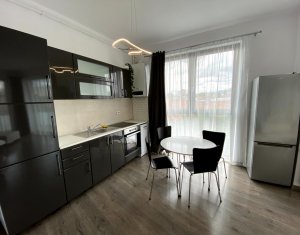 Appartement 3 chambres à louer dans Cluj-napoca, zone Centru