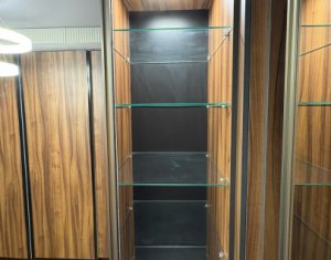 Appartement 4 chambres à vendre dans Cluj-napoca, zone Buna Ziua