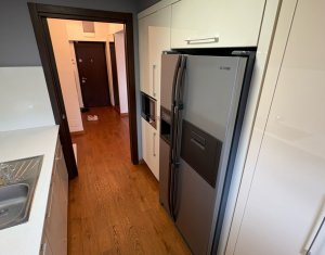 Appartement 4 chambres à vendre dans Cluj-napoca, zone Buna Ziua