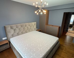 Appartement 4 chambres à vendre dans Cluj-napoca, zone Buna Ziua