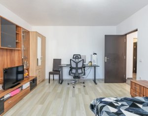 Apartament 3 camere/2 bai, strada Dorobantilor