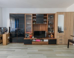 Apartament 3 camere/2 bai, strada Dorobantilor