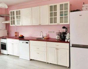 Appartement  chambres à vendre dans Floresti