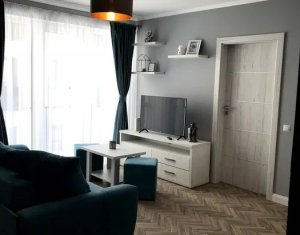 Apartament 3 camere, bloc nou, parcare, zona Platinia