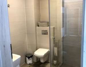 Apartament 3 camere, bloc nou, parcare, zona Platinia