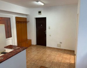 Lakás  szobák eladó on Floresti