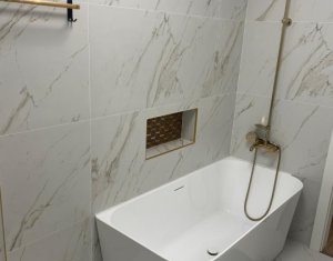 Lakás 2 szobák eladó on Floresti