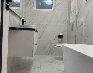 Lakás 2 szobák eladó on Floresti