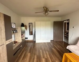 Appartement 3 chambres à vendre dans Cluj-napoca, zone Manastur