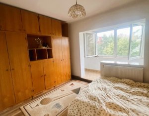 Appartement 3 chambres à vendre dans Cluj-napoca, zone Manastur