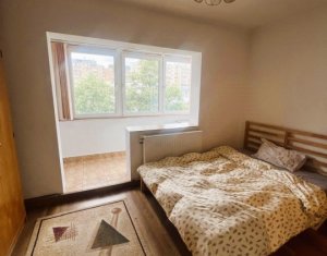 Appartement 3 chambres à vendre dans Cluj-napoca, zone Manastur