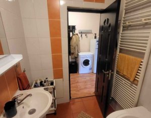 Lakás 3 szobák eladó on Floresti