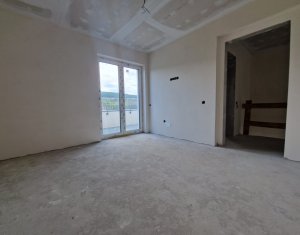 House 5 rooms for sale in Chinteni