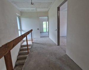 House 5 rooms for sale in Chinteni