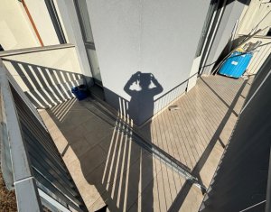 Appartement 3 chambres à vendre dans Floresti