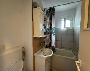 Appartement 3 chambres à louer dans Cluj-napoca, zone Manastur