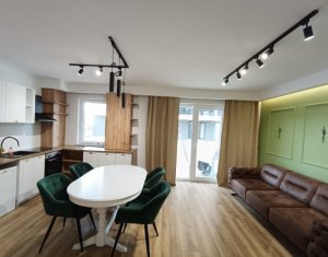 , 5500m2 dans Floresti