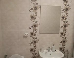 Lakás  szobák eladó on Floresti