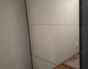 Lakás  szobák eladó on Floresti